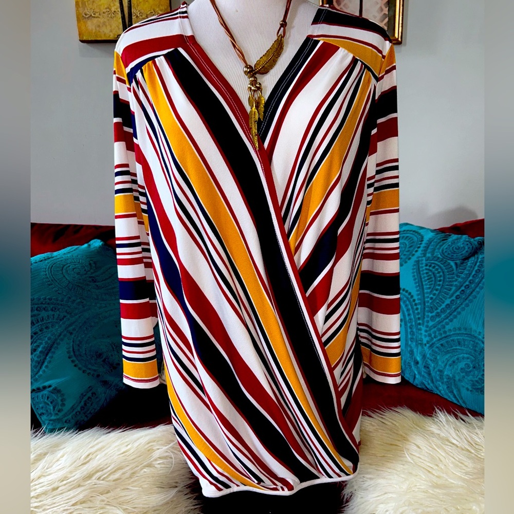 Liz & Co. Size L Blouse!